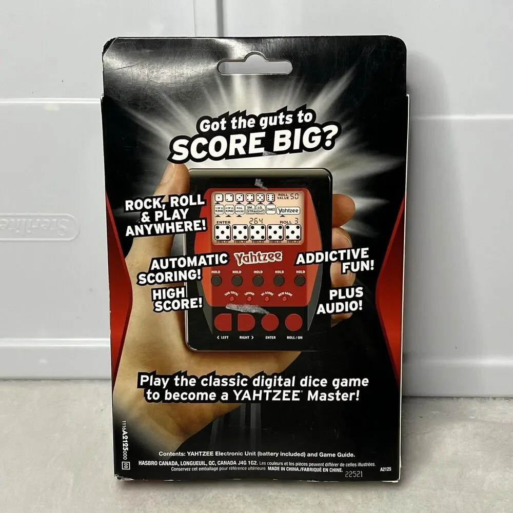 Hasbro Yahtzee Handheld Digital Game - A2125 - NEW- Sealed